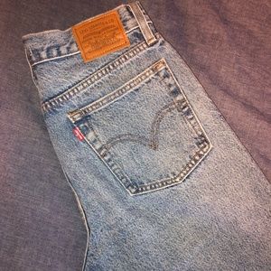 Levi's Wedgie Fit Women's Jeans